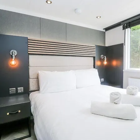 Holiday home Dubs Luxury Family Pod *