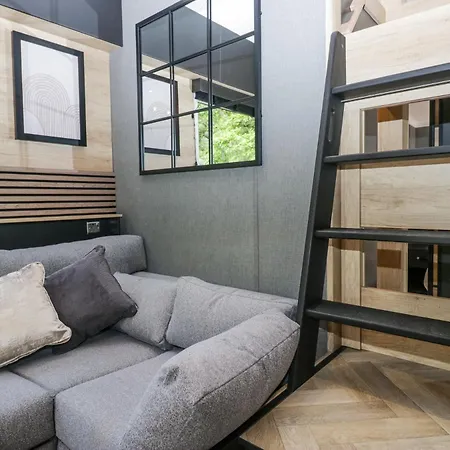 Dubs Luxury Family Pod Дом отдыха
