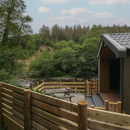 Dubs Luxury Family Pod Дом отдыха *