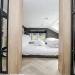 Dubs Luxury Family Pod * ケズィック